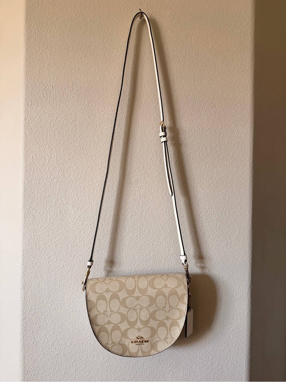 Coach Signature Saddle Crossbody Bag
